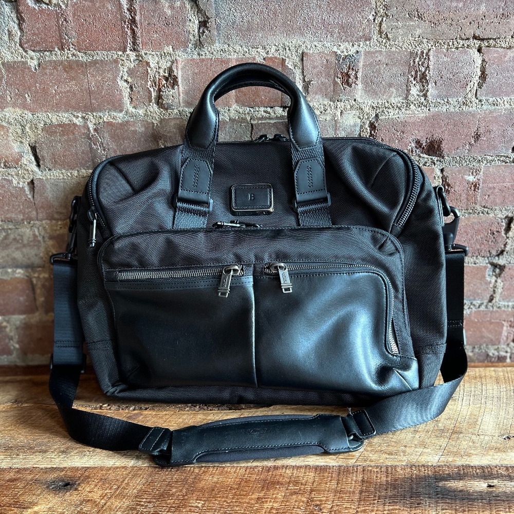 Tumi Alpha Bravo Patterson Brief Case Black Computer Case